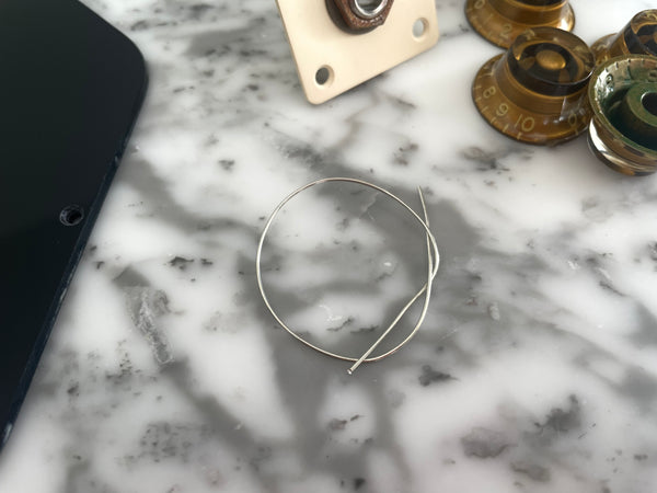 Complete Hardware Set Featuring Rewind Electrics Pickups