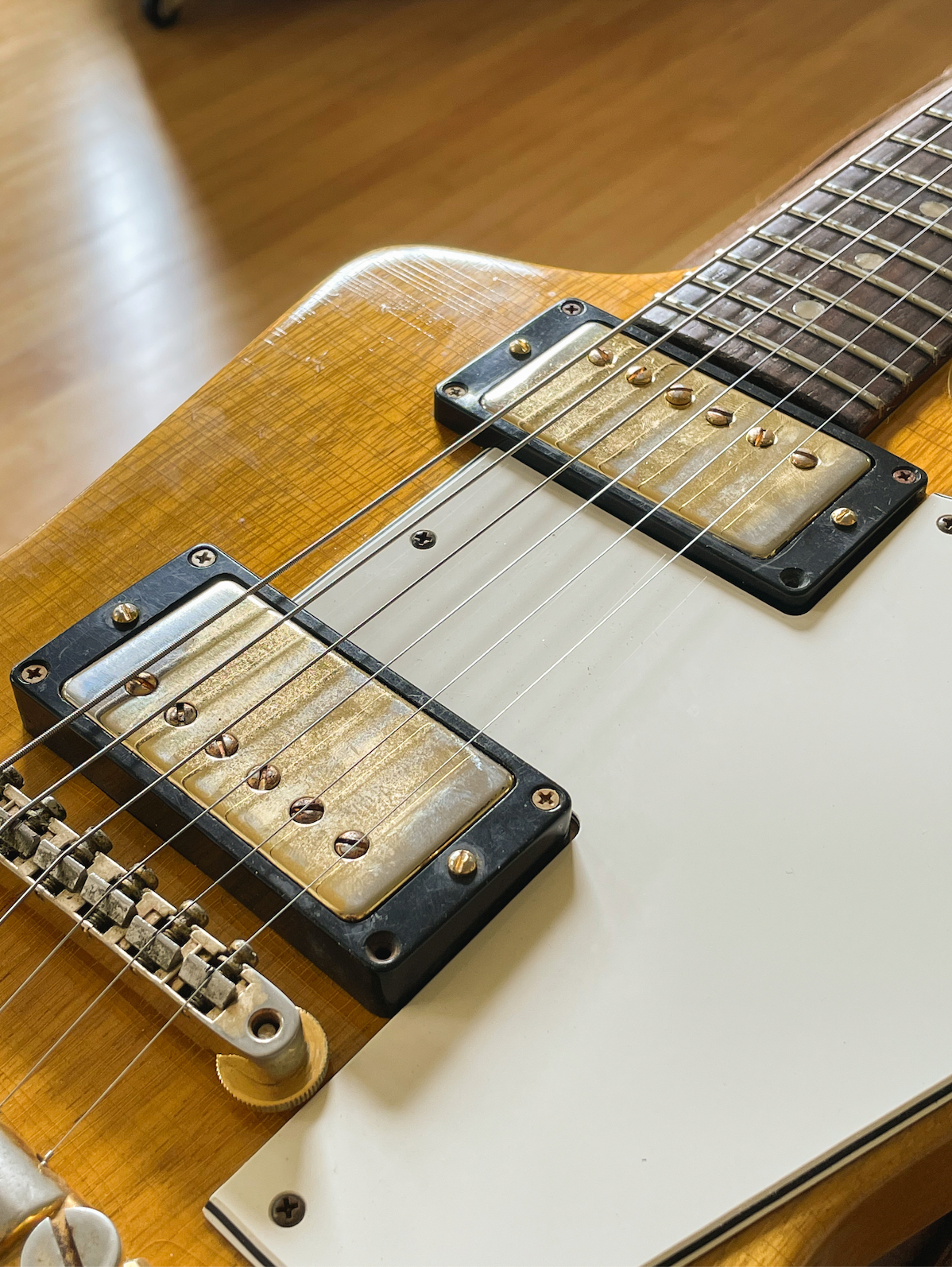 Explorer guard (Exact Replica) - Bartlett Guitar Parts Explorer guard (Exact Replica) - Bartlett Guitar Parts